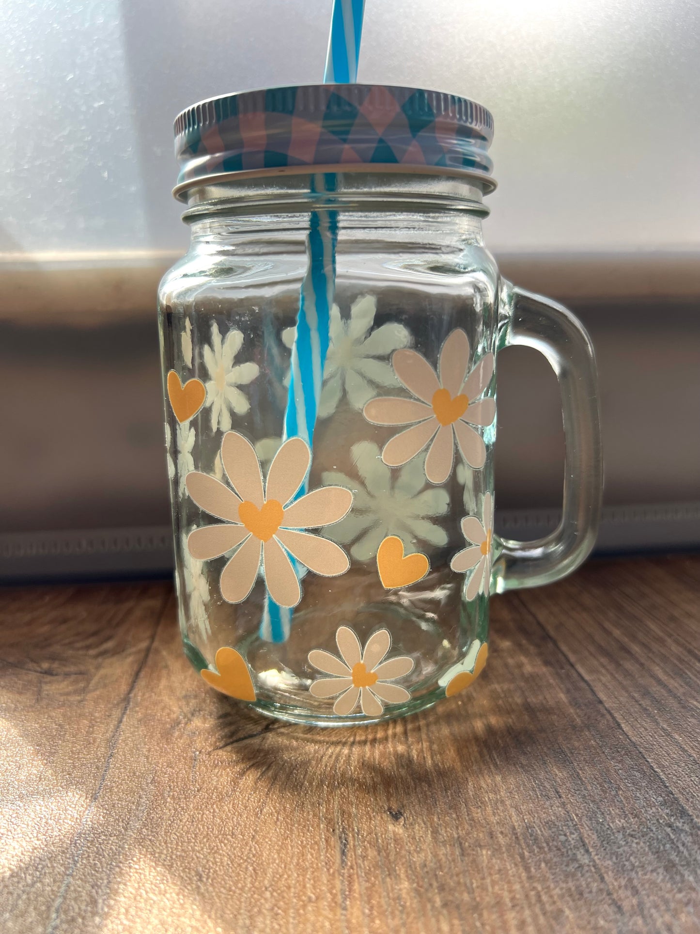 Nachhaltiges Trinkglas 450ml mit Mehrweg-Strohhalm & Blumen