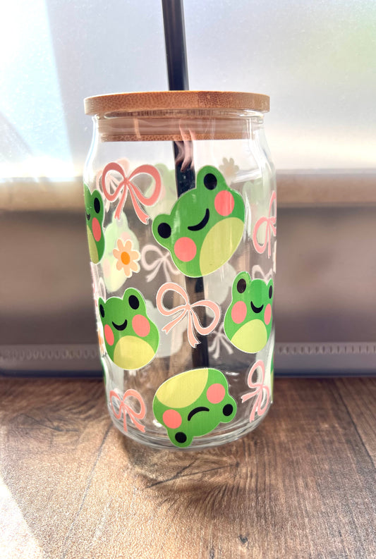 Nachhaltiges Trinkglas 500ml mit Strohhalm & Fröschen
